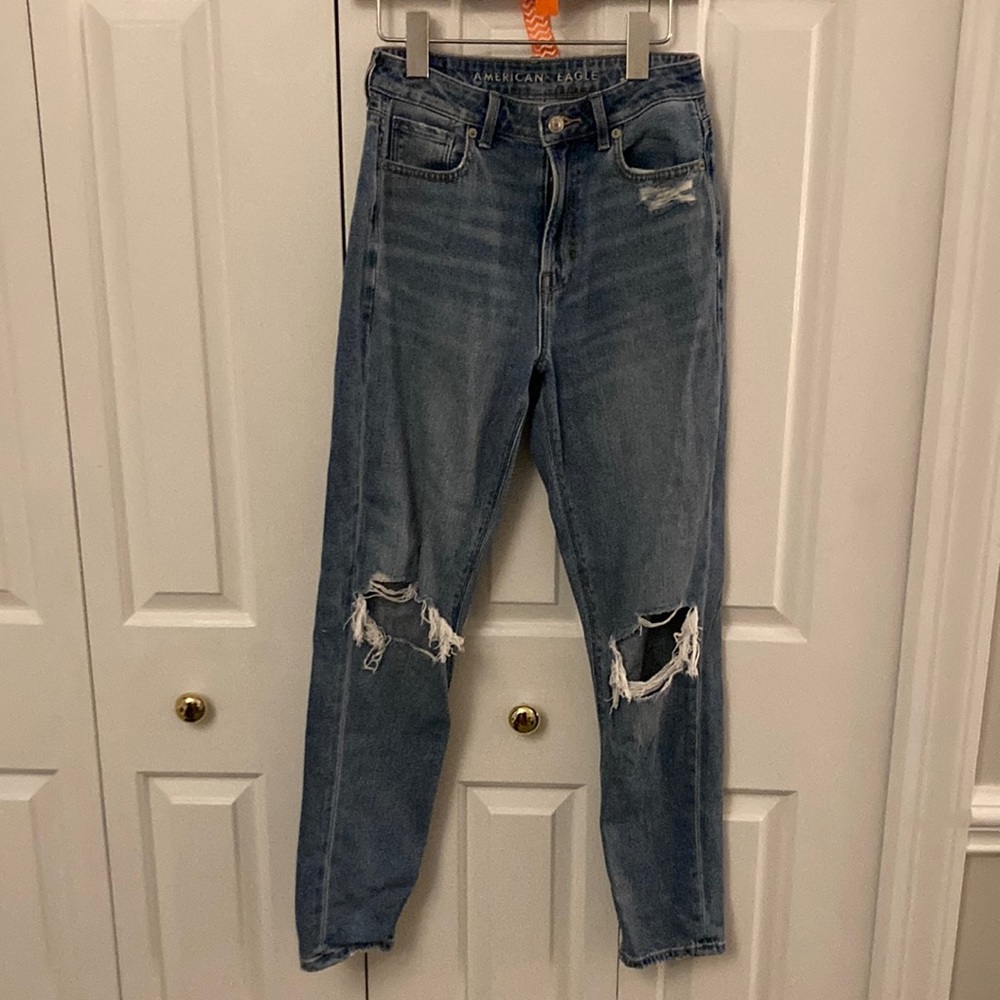 Blue American Eagle Mom Jeans